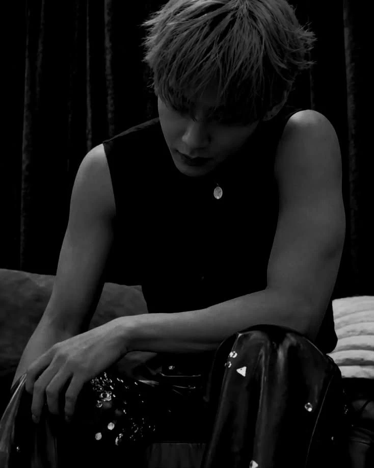 Kim Taehyung thumbnail
