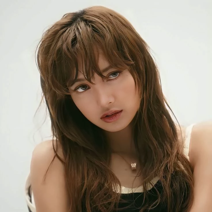 Lalisa Manoban

 Free Mp3 Download thumbnail