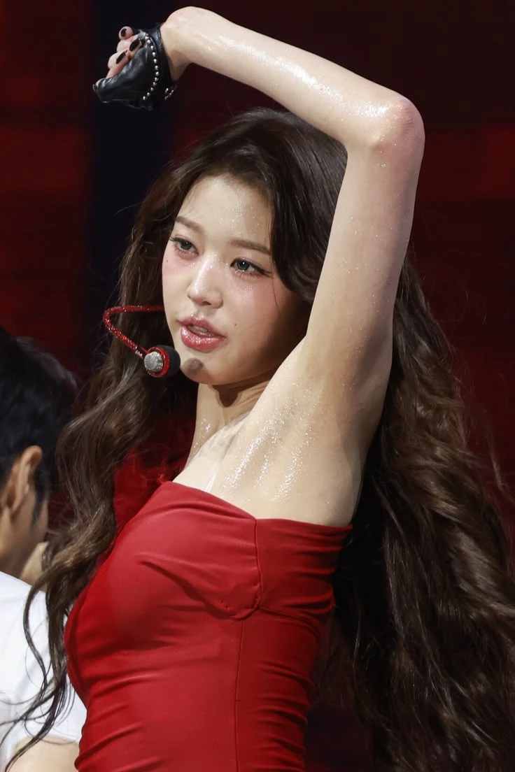 Jang Wonyoung thumbnail