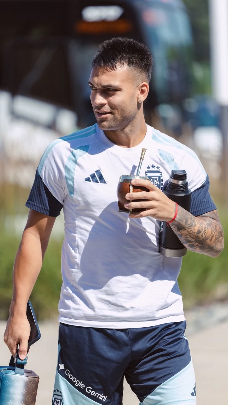 Lautaro Martínez thumbnail