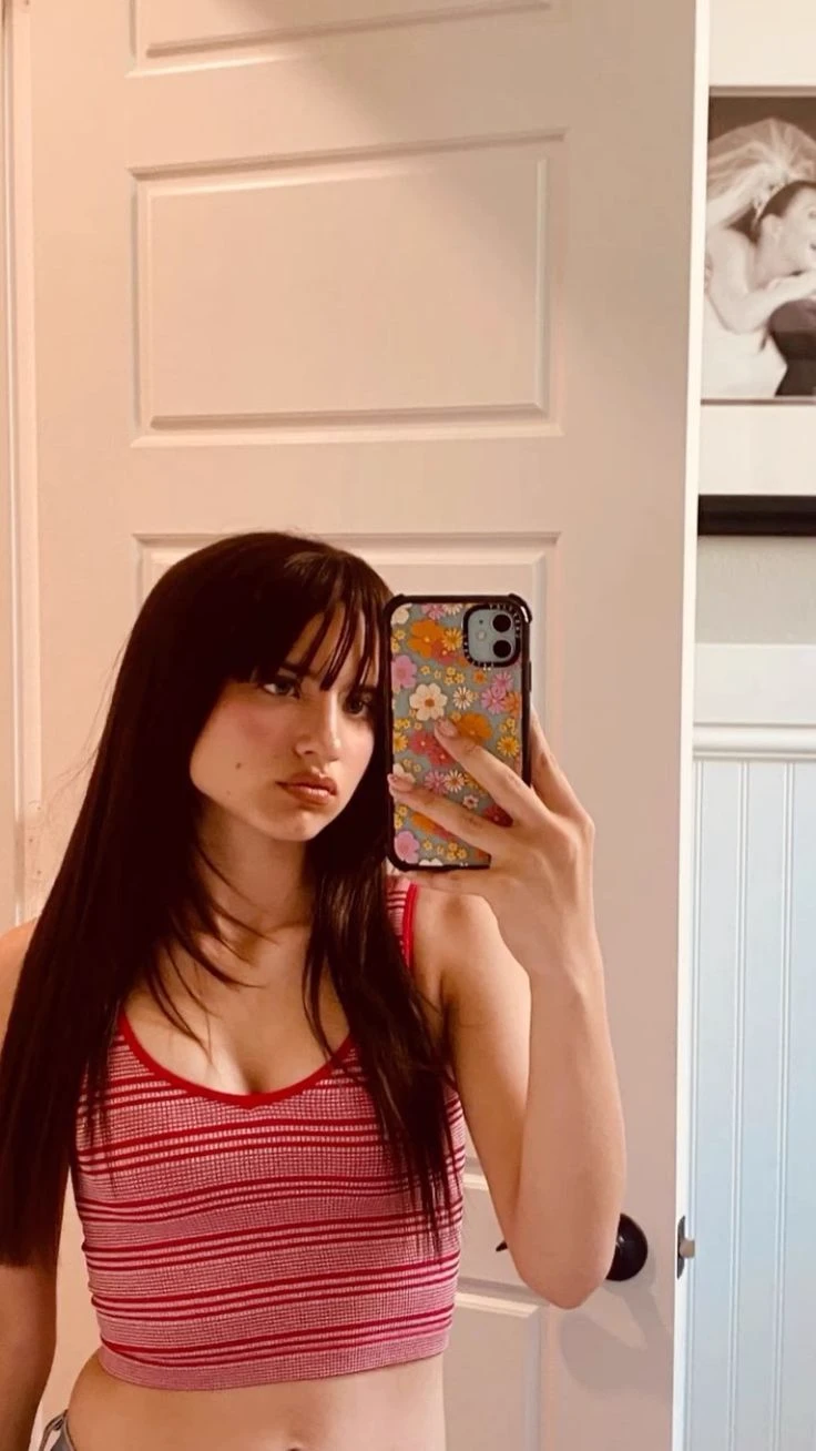 Madeleine McGraw thumbnail