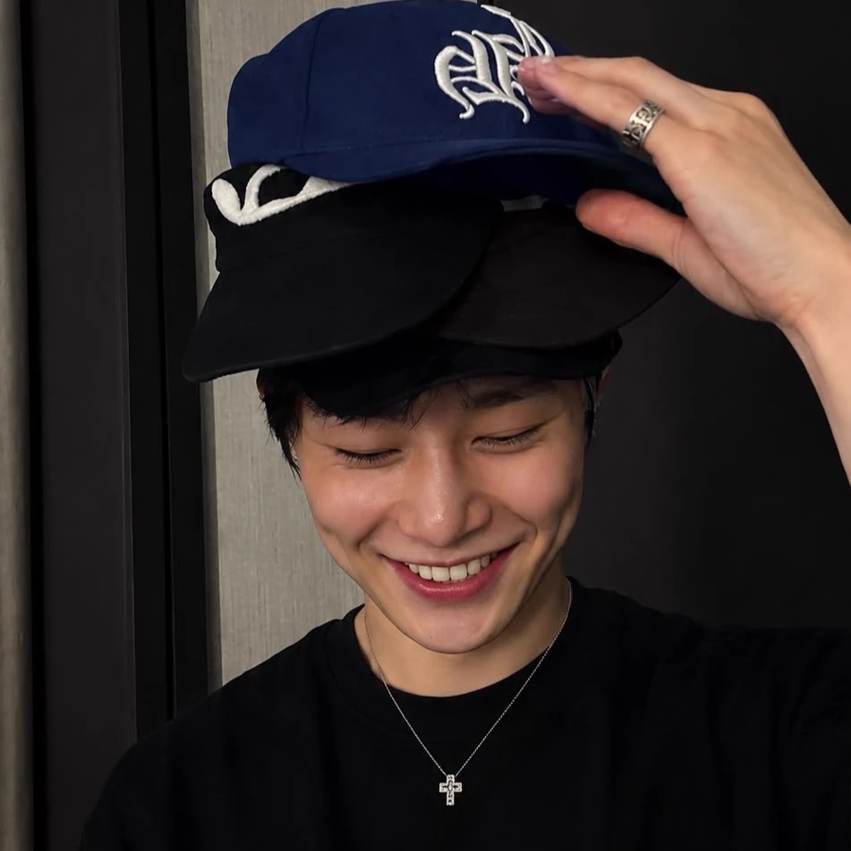 Jeongin? thumbnail
