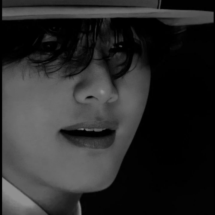 Kim Taehyung thumbnail