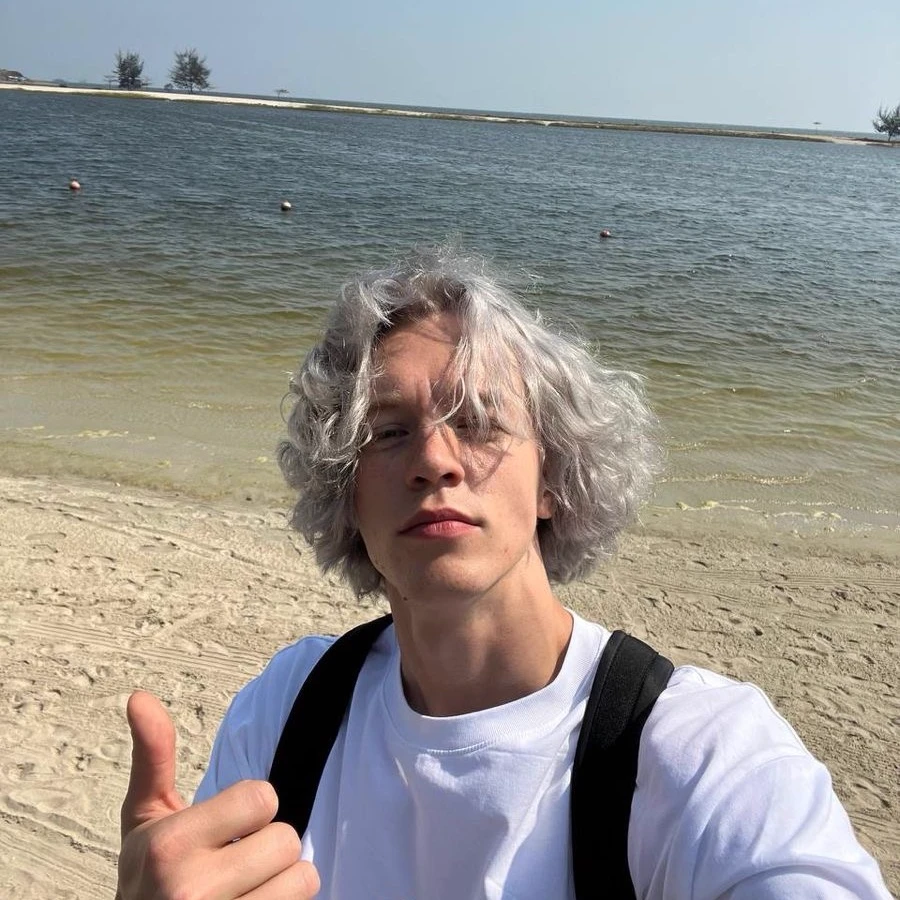Sasha Paradeevich thumbnail