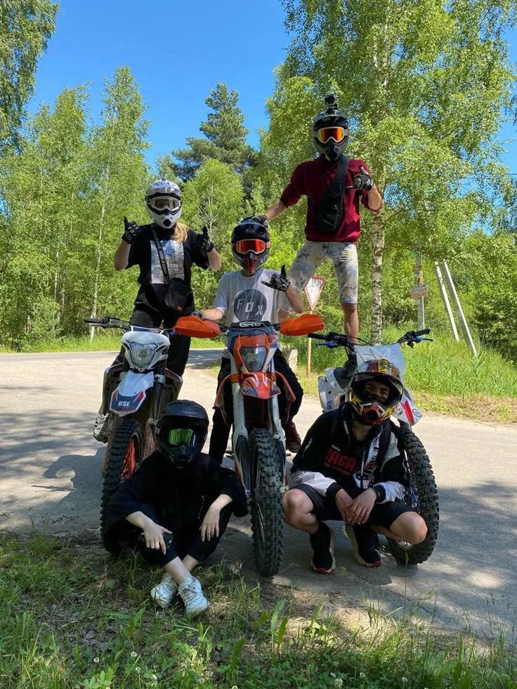 pitbike group 🌸🍣🍬🥡🍥🍡 thumbnail