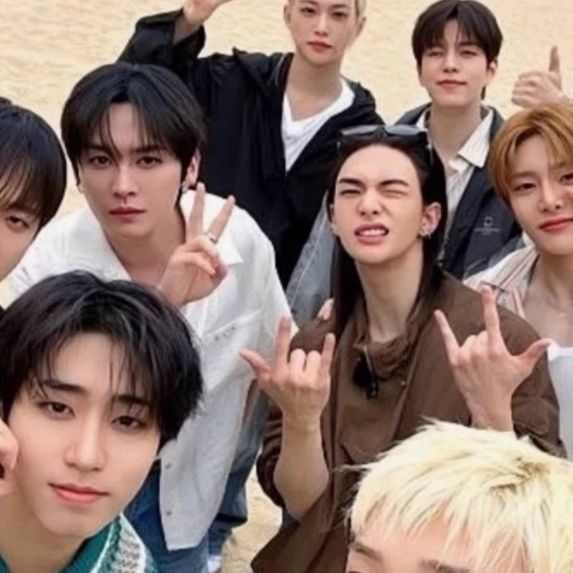 Stray Kids hate you thumbnail