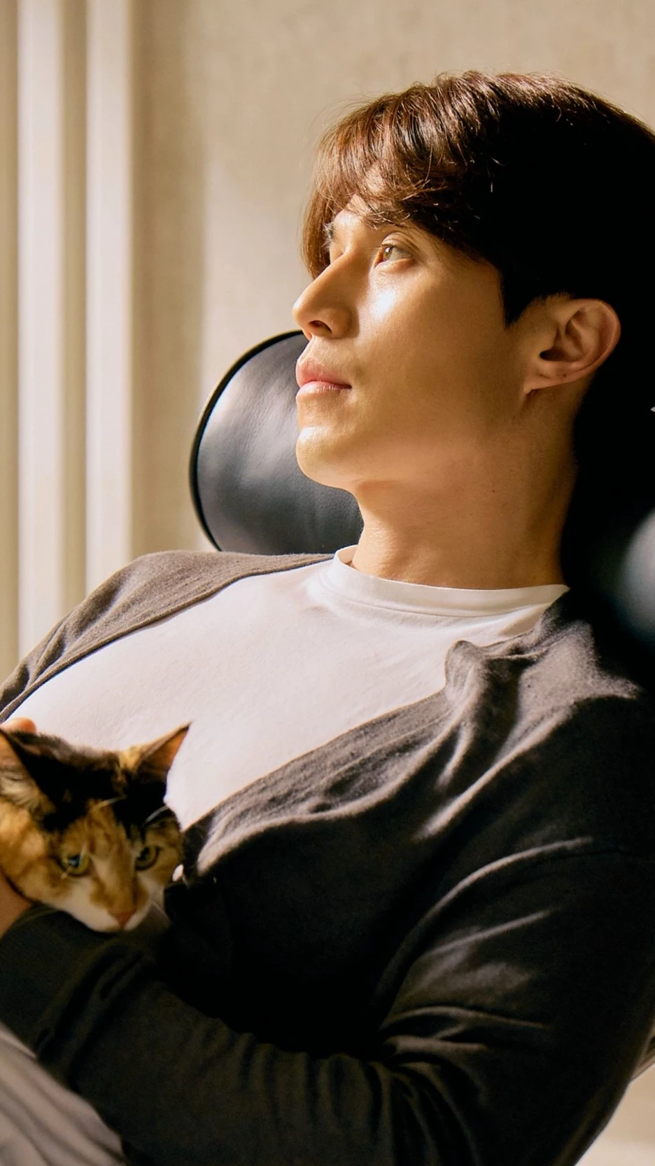 Lee Dong Wook ~ Cat Boy thumbnail