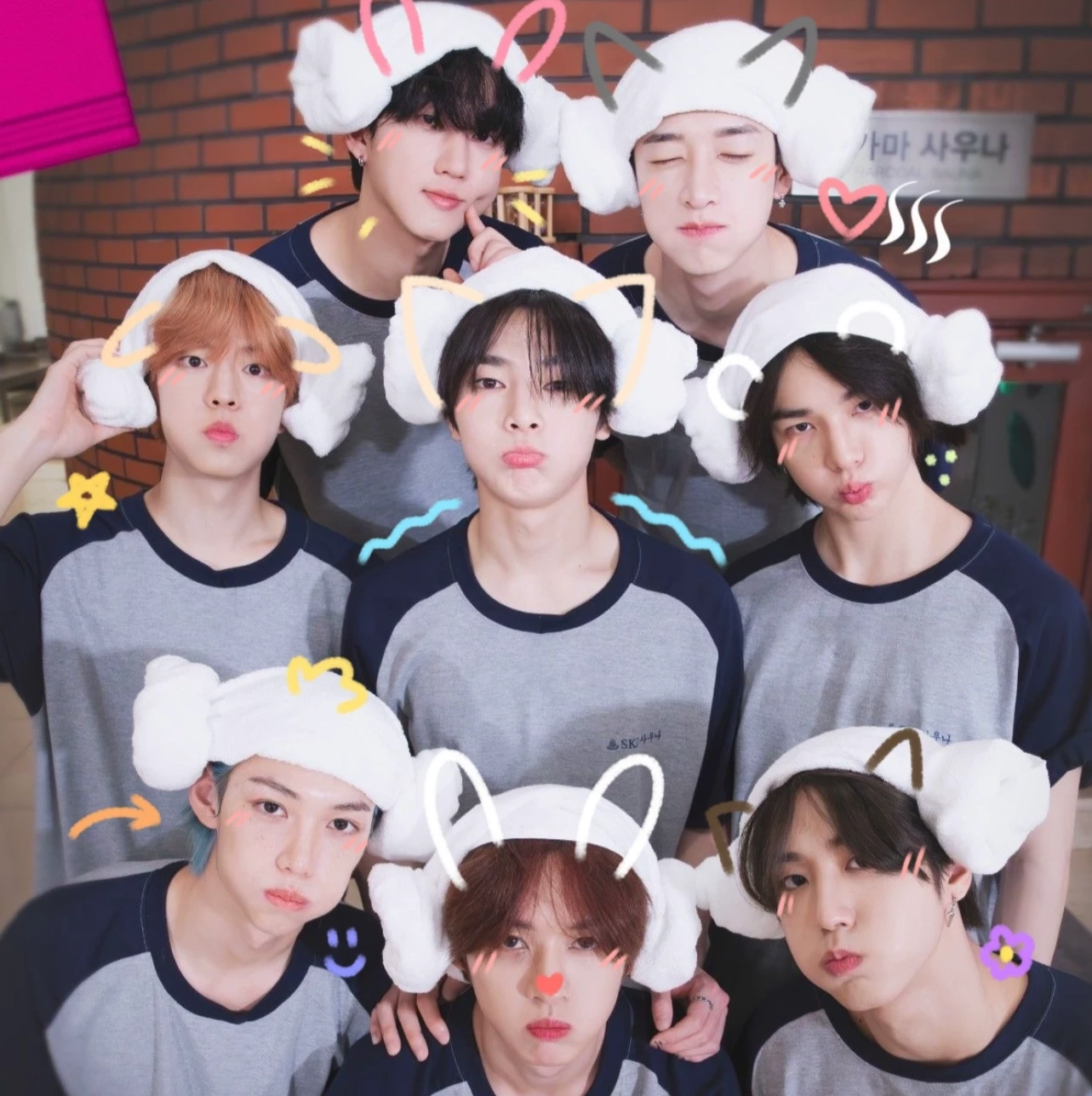 Stray Kids and Pikmi...? thumbnail