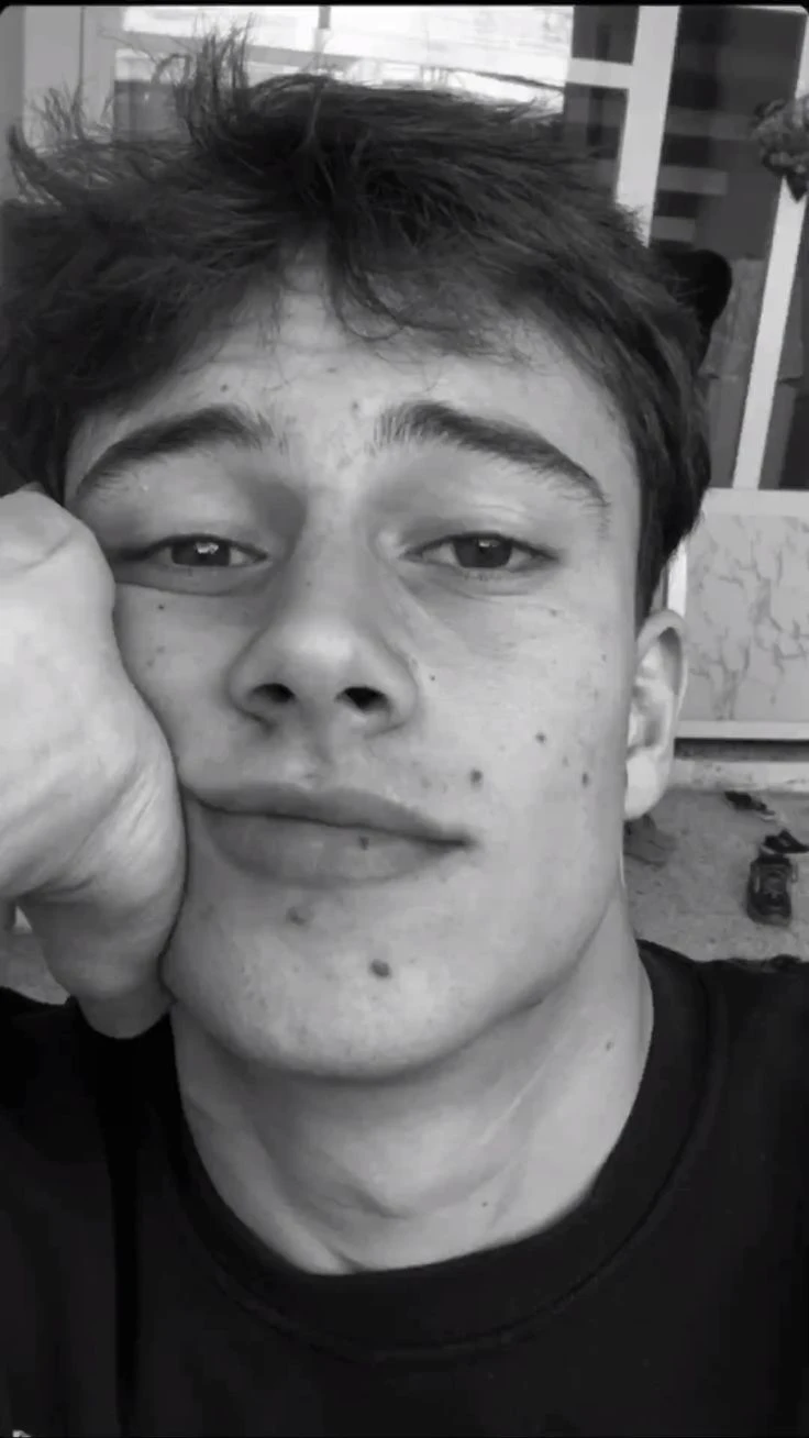 - Zack thumbnail