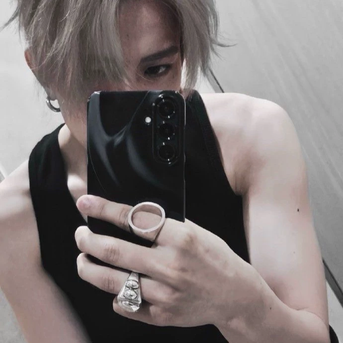 Heeseung thumbnail