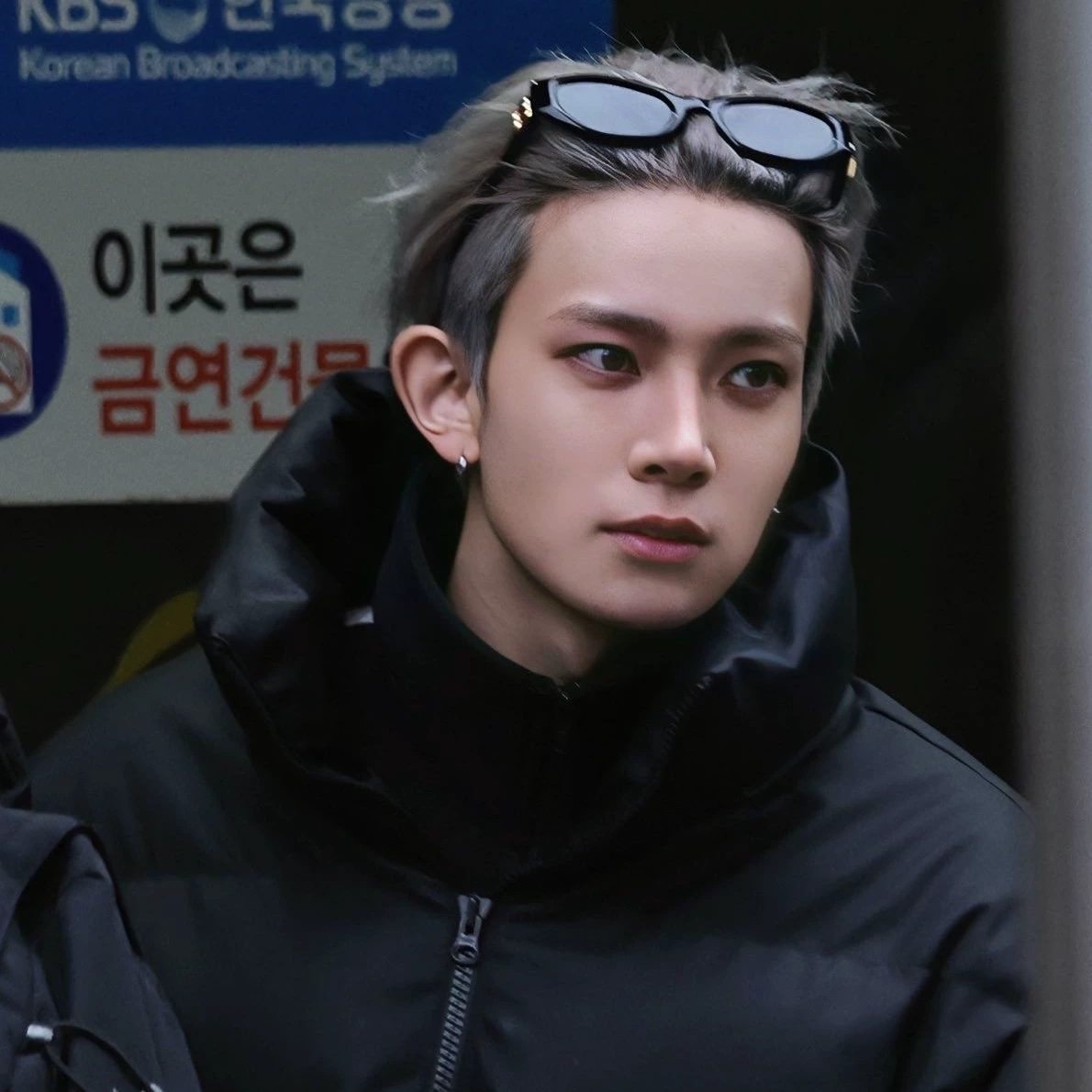 Lee heeseung thumbnail