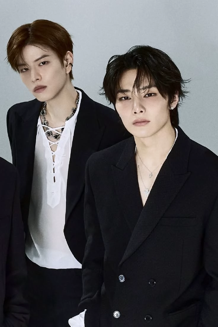 🩷 Jeongin and Seungmin 💜 thumbnail