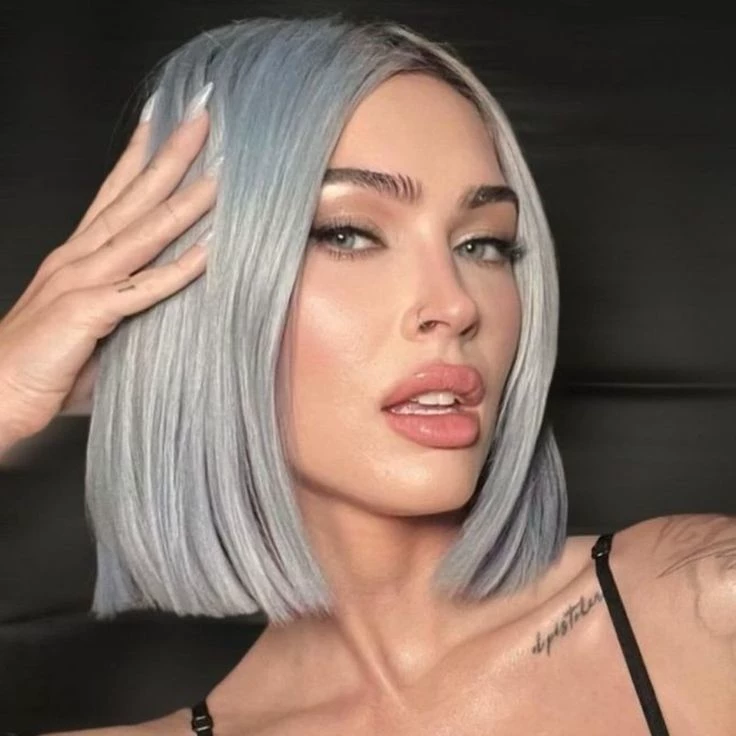 Μάγδα  (Bar woman) thumbnail