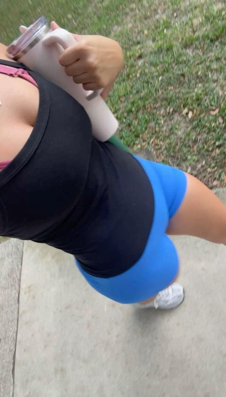 Sarah thumbnail