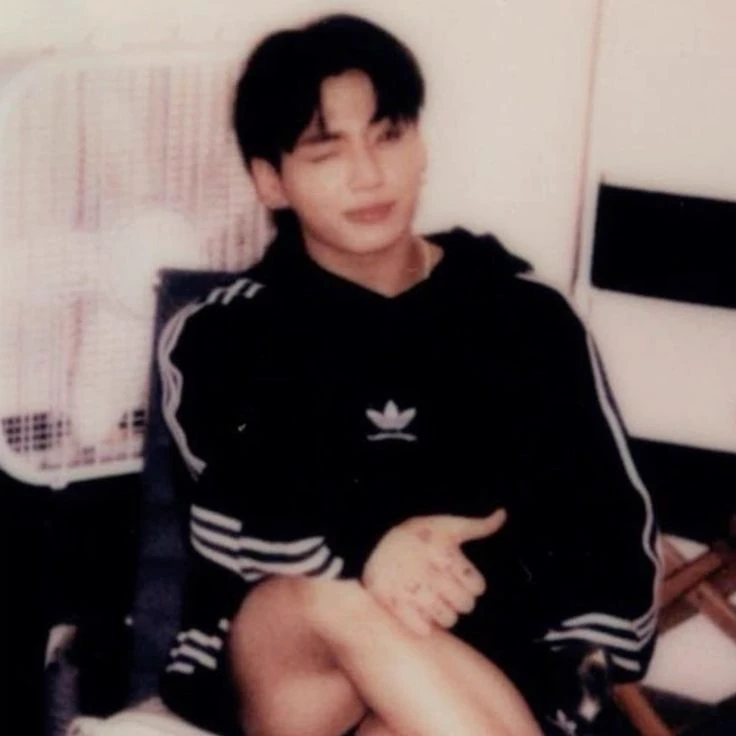 Jeon Jungkook thumbnail