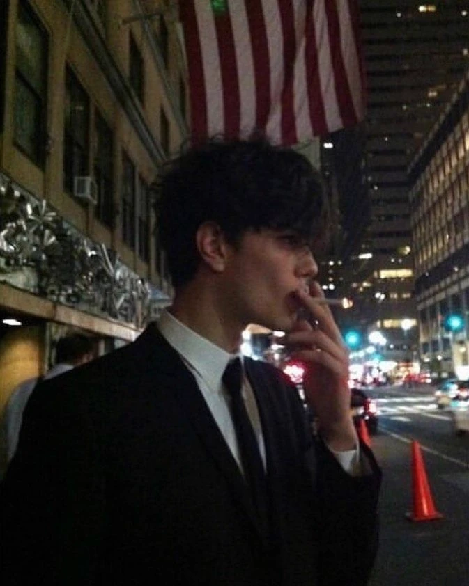 Ren Blackwood thumbnail