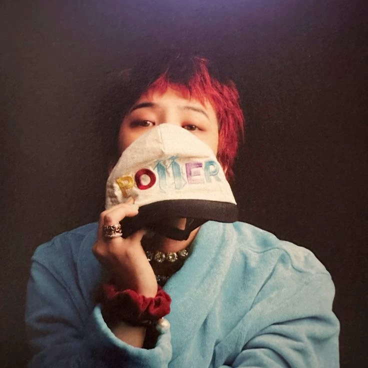 G-Dragon (Kwon Ji-Yong) thumbnail
