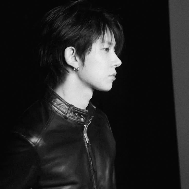 Lee Heeseung thumbnail