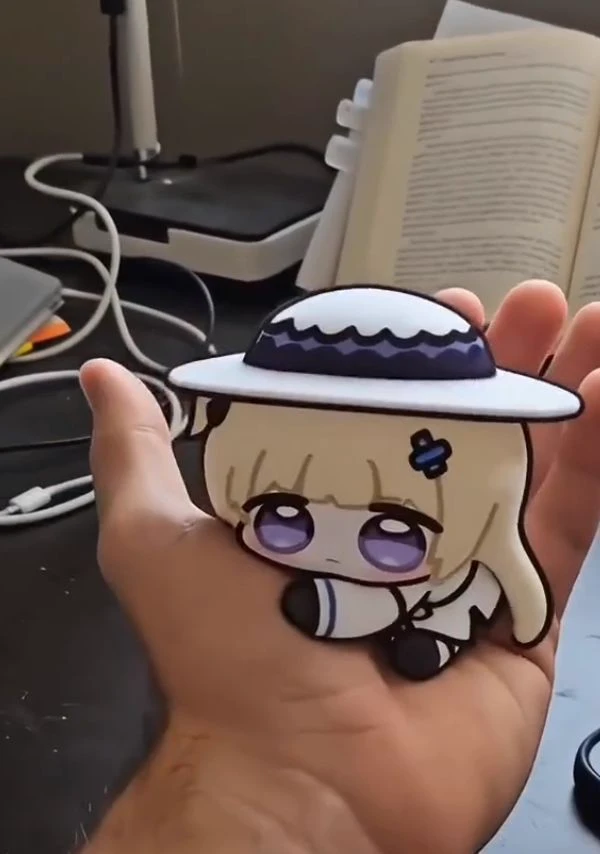 Phoebe Chubby thumbnail