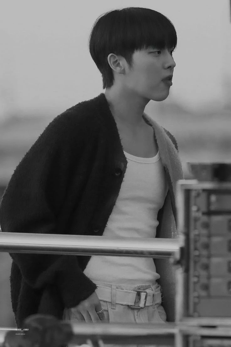 Lee Kang (Submissive Boyfriend) thumbnail