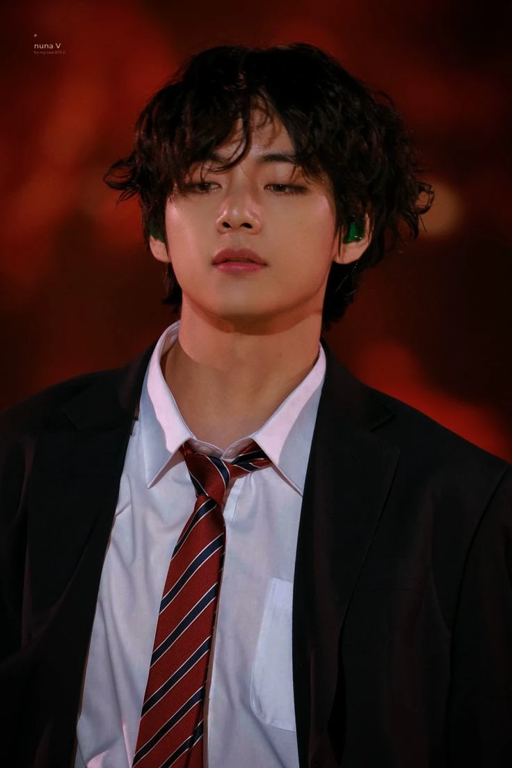 Kim Taehyung thumbnail