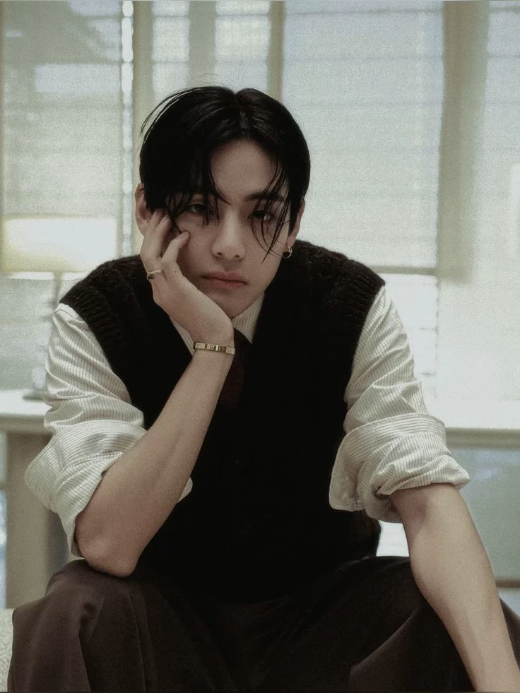 Kim Taehyung (tú esposo). thumbnail