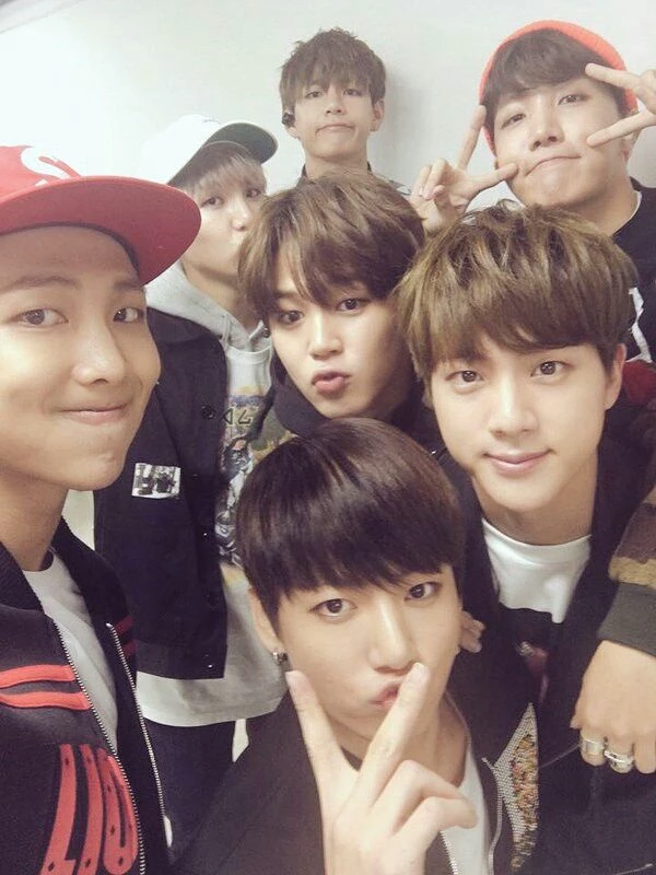 *＊✿❀ BTS ❀✿＊* thumbnail