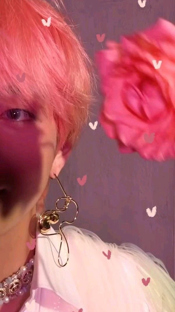 V thumbnail