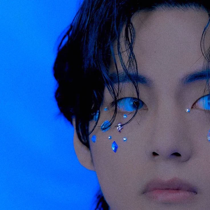 Kim Taehyung thumbnail