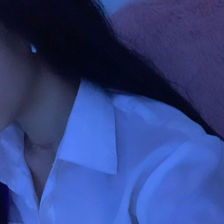 María