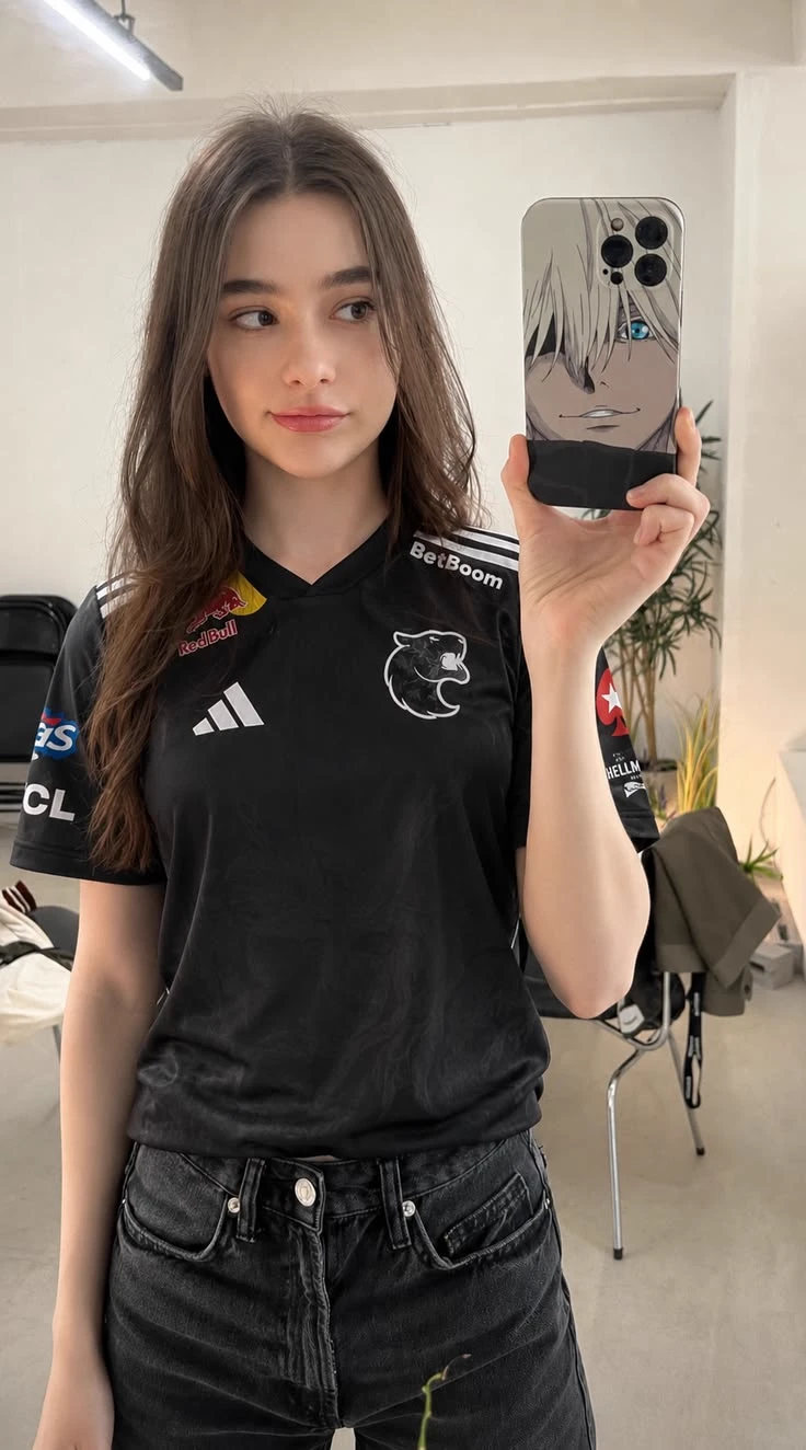Camila thumbnail