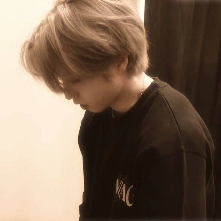 Han Jisung thumbnail