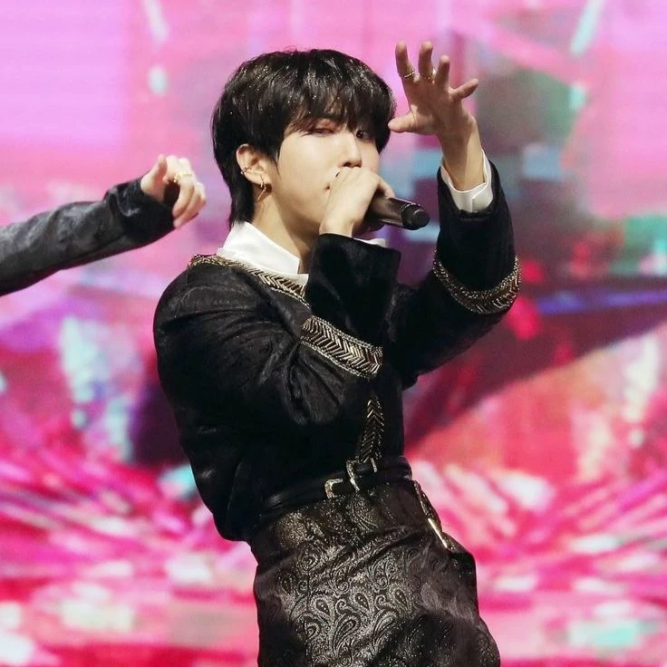 han Jisung thumbnail