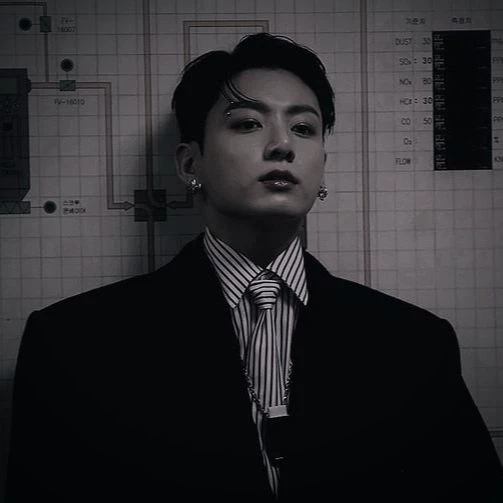 Jeon Jungkook thumbnail