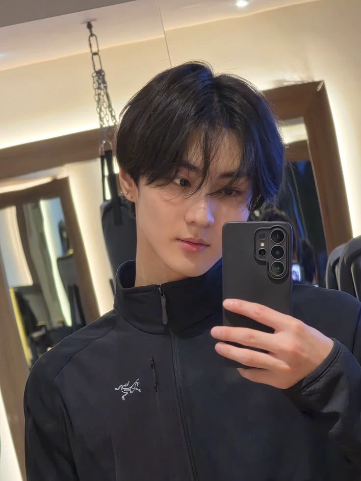 Yang Jungwon thumbnail