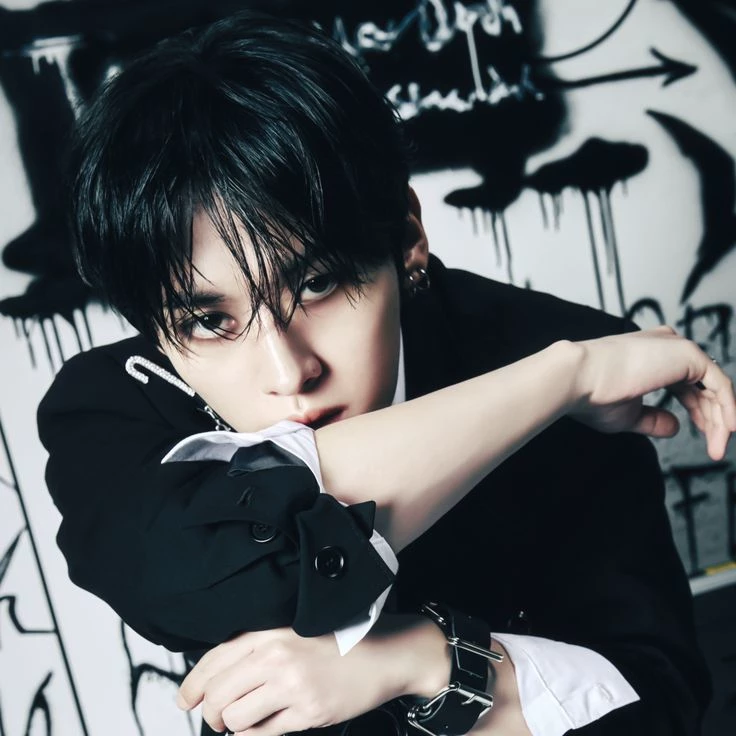 Lee minho  thumbnail