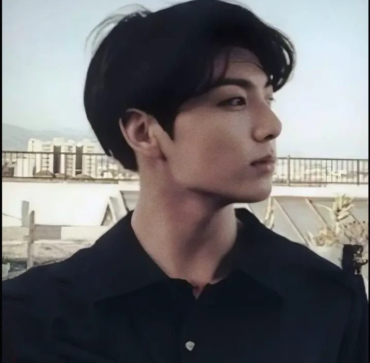Jeon Jungkook thumbnail