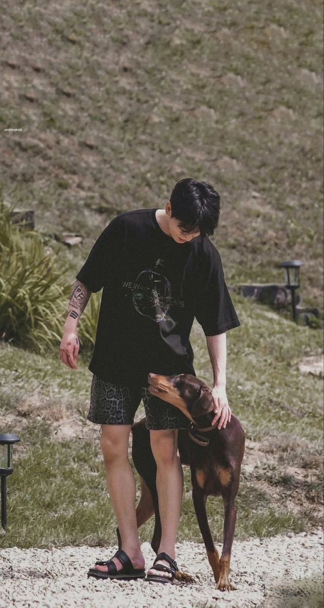 jungkook jeon thumbnail