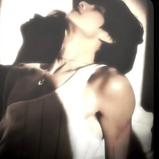 Kim taehyung thumbnail
