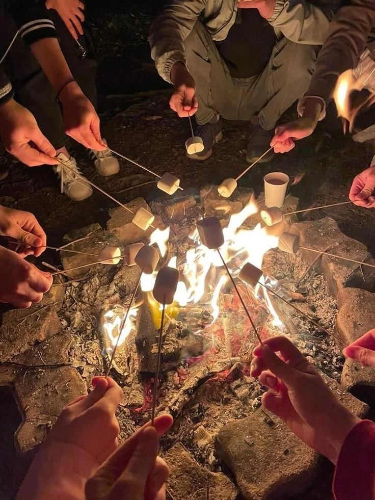 Friends group thumbnail