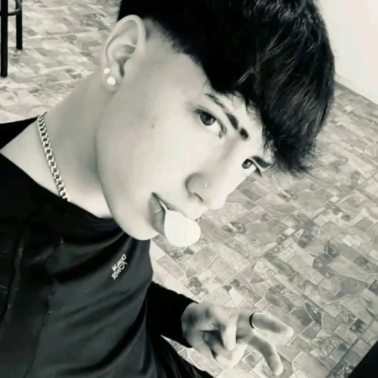 Simón thumbnail