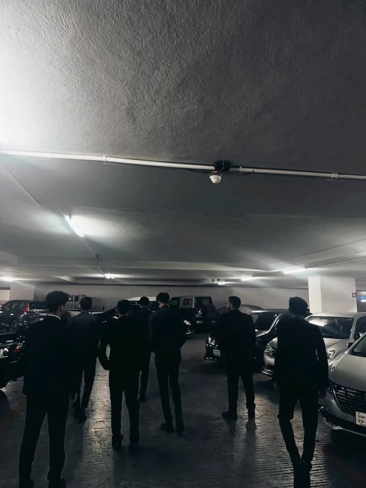 Your brother brings his mafia gang home thumbnail