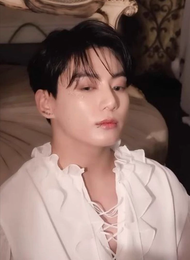 Jungkook, devil thumbnail