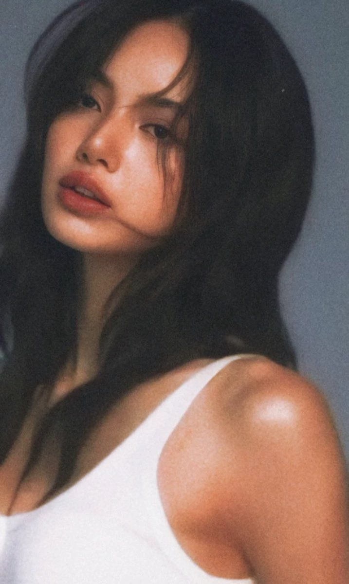 lalisa manoban thumbnail