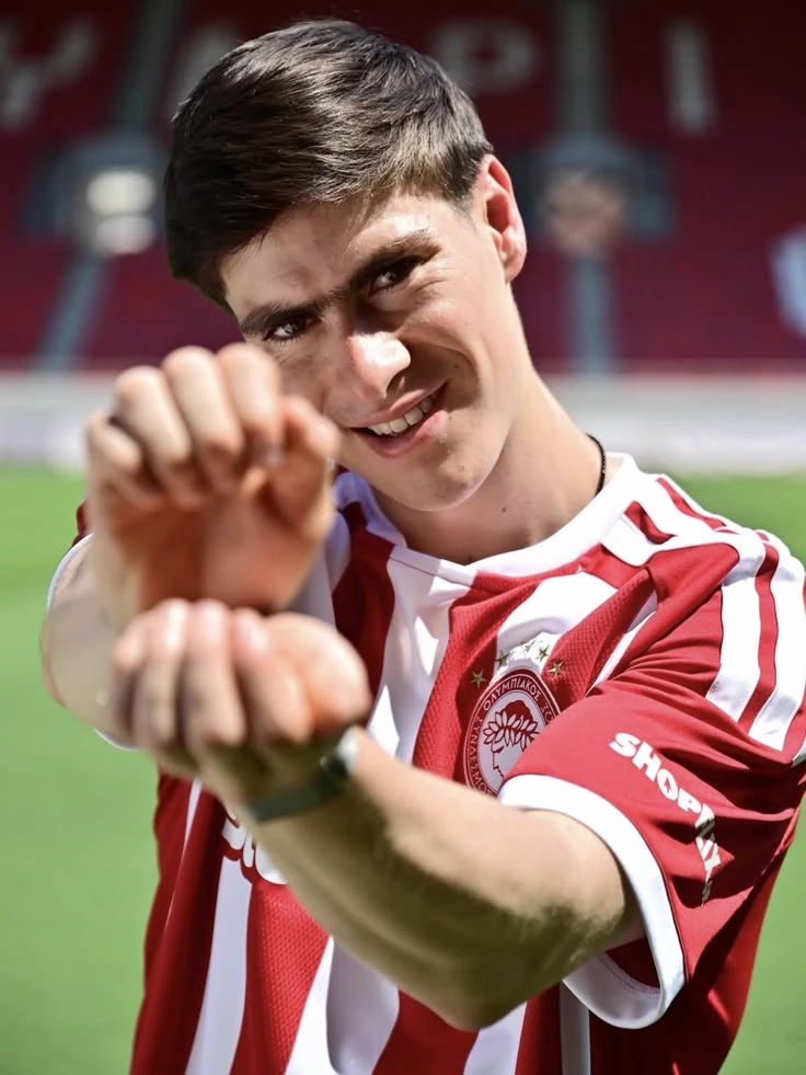 Armando (known as Hormiga González ♥️) thumbnail