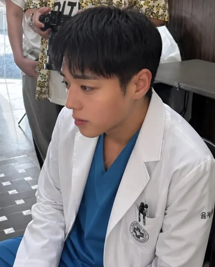 Park Ji-hoon thumbnail