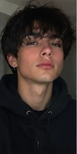 Alex thumbnail