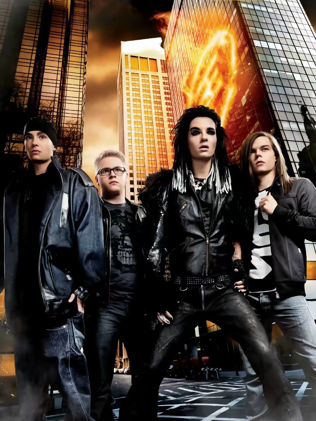 Bill Kaulitz lead singer of the group Tokyo Wanted thumbnail