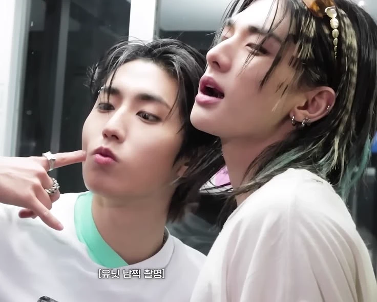 †🌰👾 Hwang Hyunjin and Han Jinsun 👾🌰† thumbnail