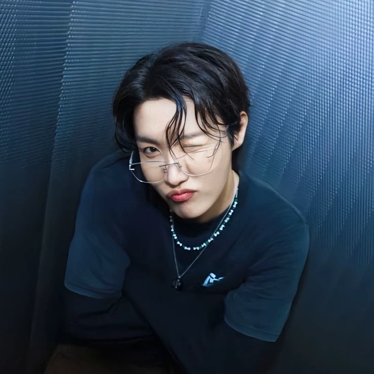 hobi thumbnail